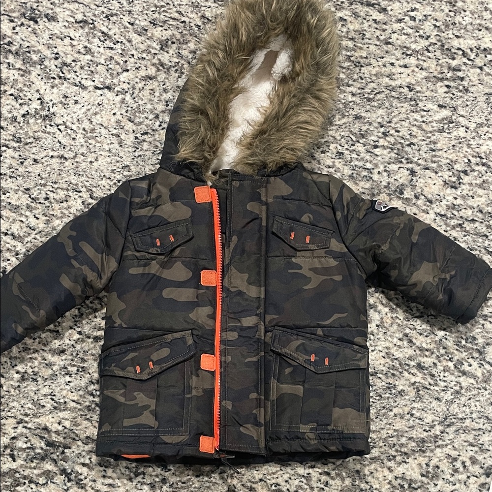 6/9month Camouflage Hooded Jacket with Faux Fur Trim